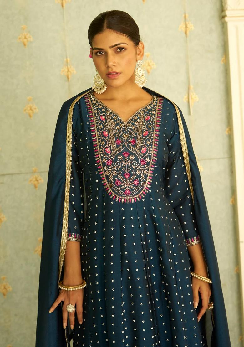 Blue Embroidered Silk Blend Kurta Set - Indya