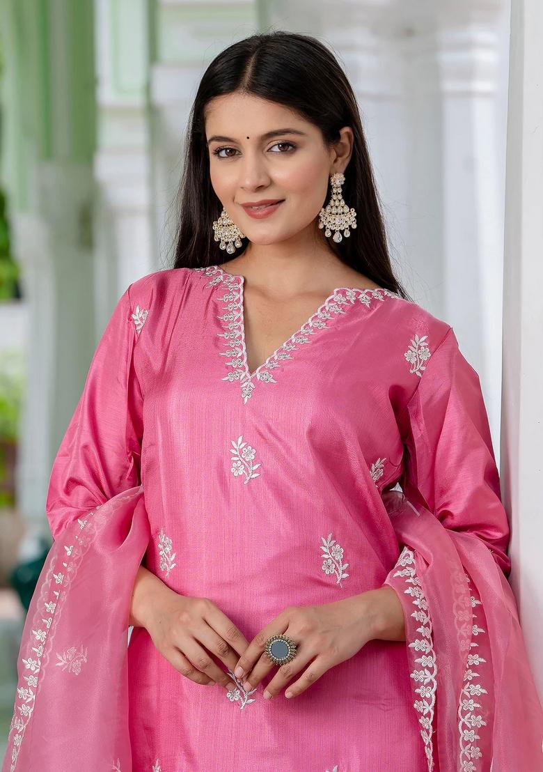 Pink Embroidered Silk Blend Kurta Set - Indya
