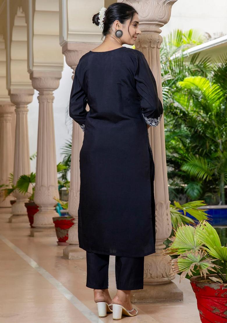 Black Embroidered Silk Blend Kurta Set - Indya
