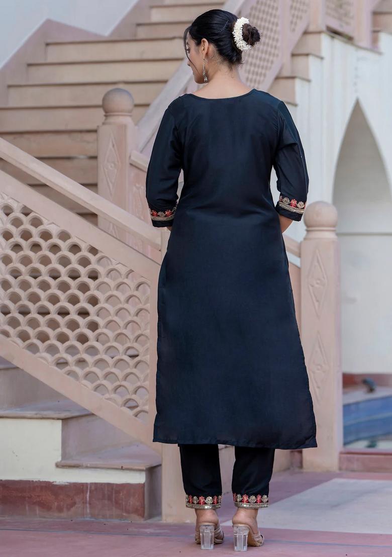 Black Embroidered Silk Blend Kurta Set - Indya