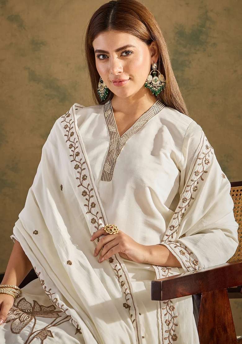 Off White Embroidered Silk Blend Kurta Set - Indya
