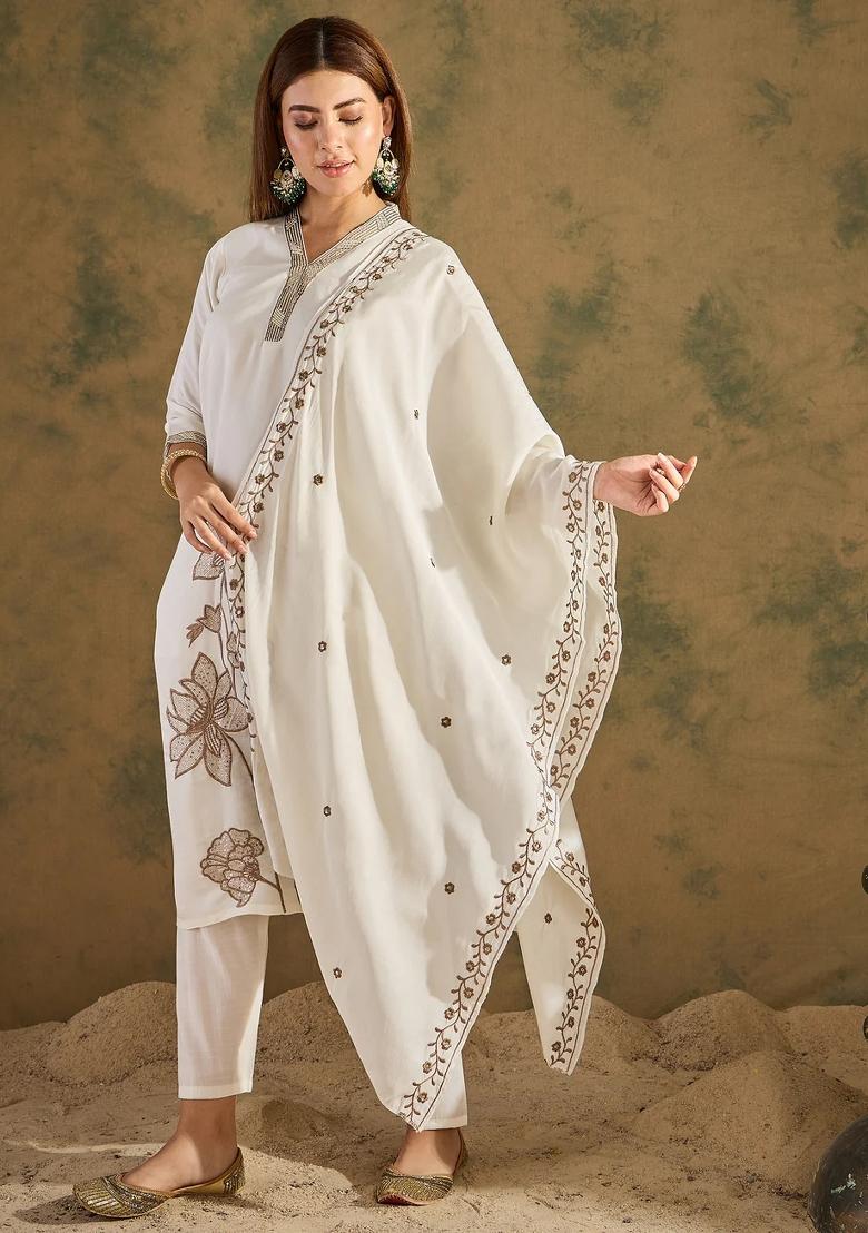 Off White Embroidered Silk Blend Kurta Set - Indya