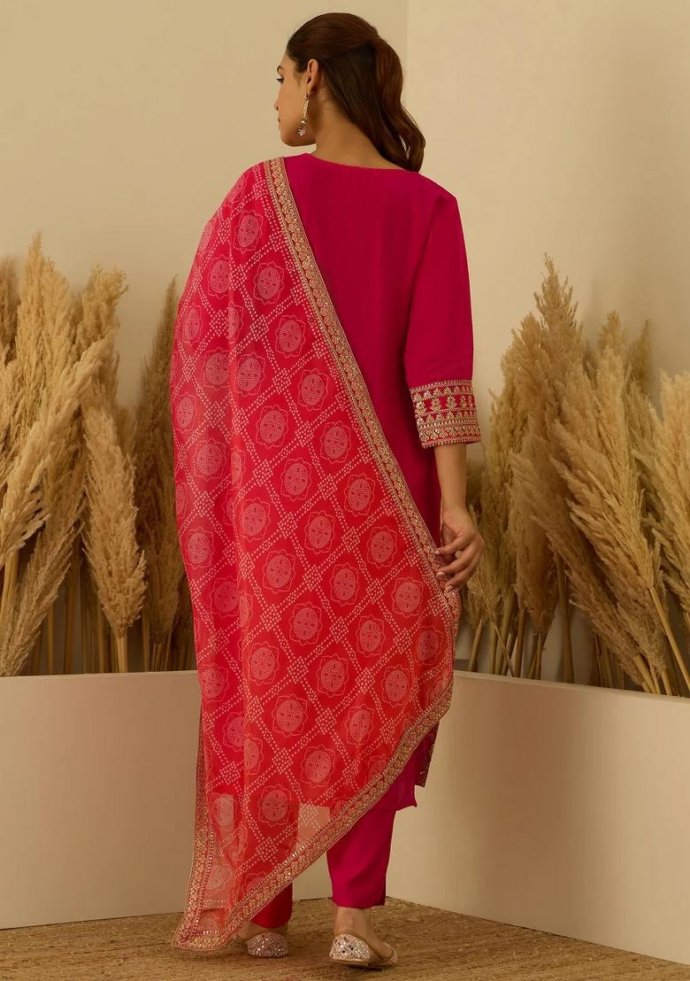 Pink Embroidered Silk Blend Kurta Set - Indya