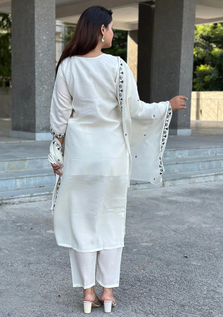 Off White Embroidered Silk Blend Kurta Set - Indya