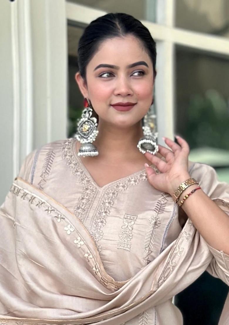 Beige Embroidered Silk Blend Kurta Set - Indya