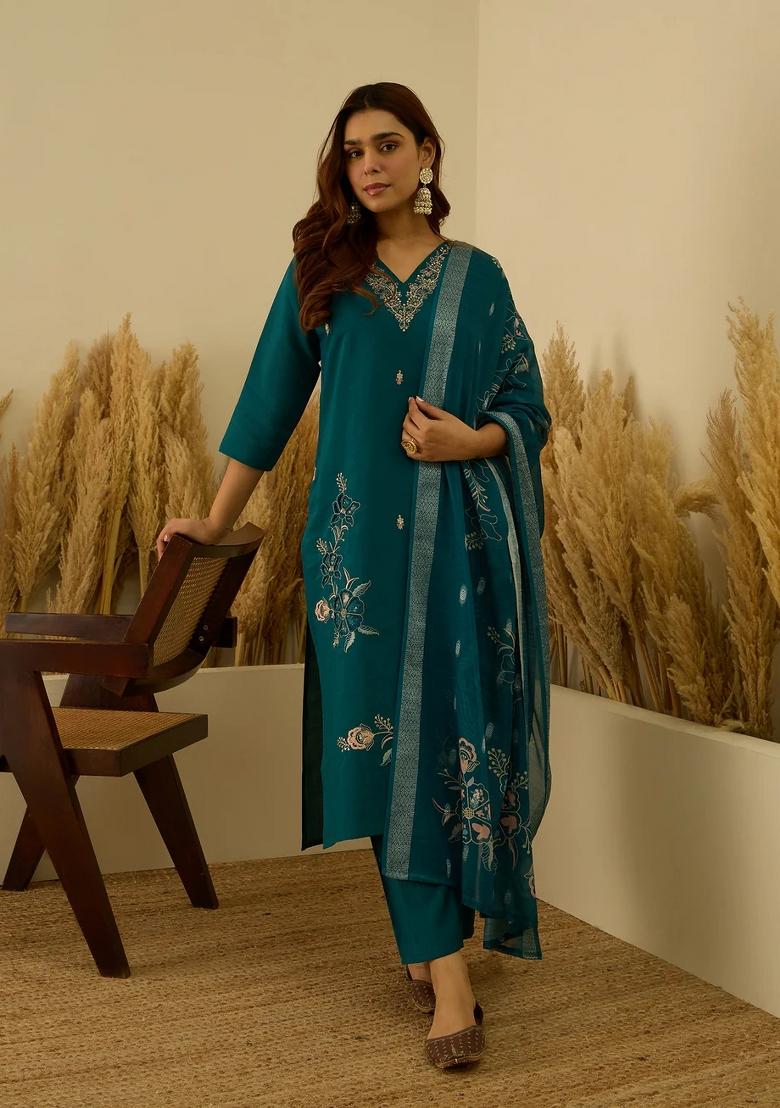 Blue Embroidered Silk Blend Kurta Set - Indya