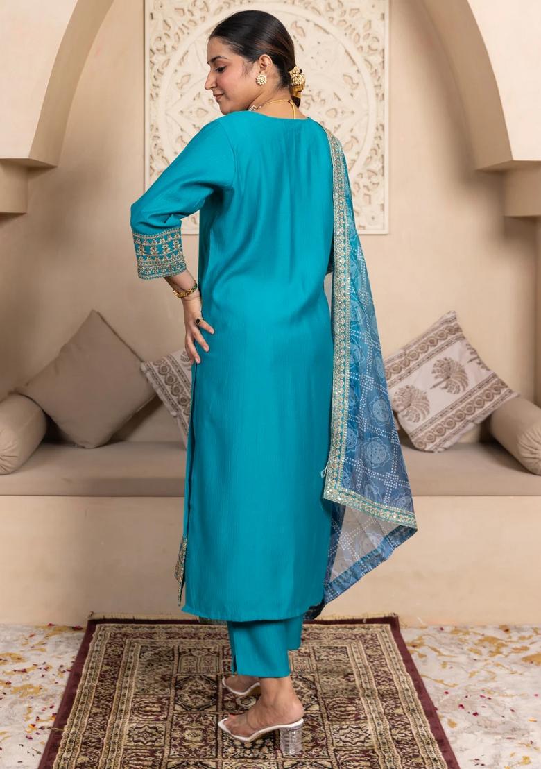 Blue Embroidered Silk Blend Kurta Set - Indya