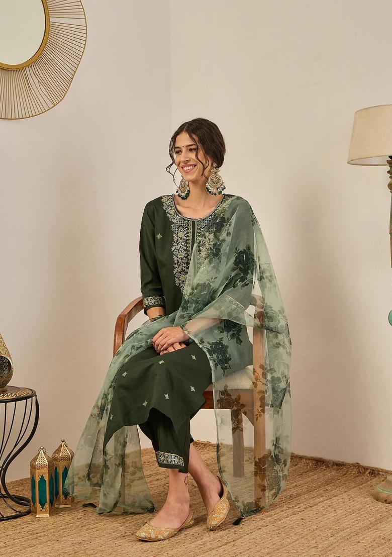Green Embroidered Viscose Kurta Set - Indya
