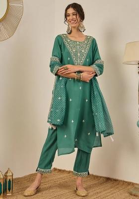 Green Embroidered Silk Blend Kurta Set