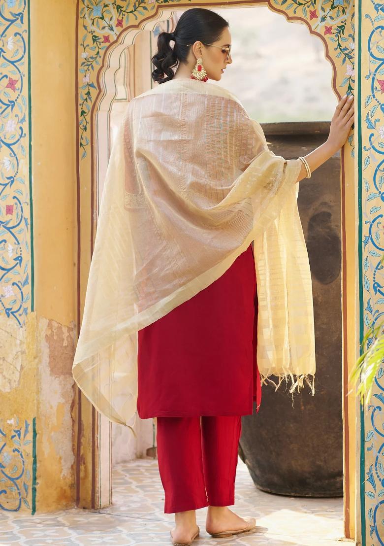 Red Embroidered Viscose Kurta Set - Indya