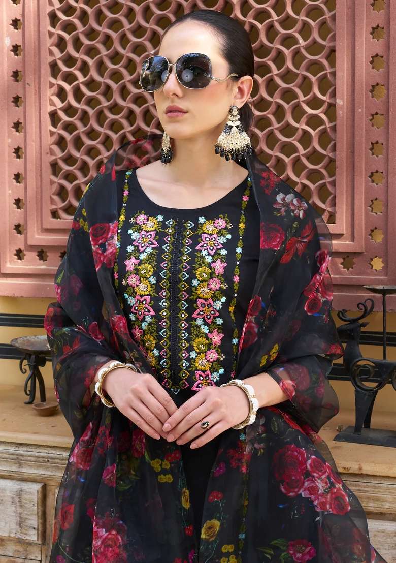 Black Embroidered Viscose Kurta Set - Indya