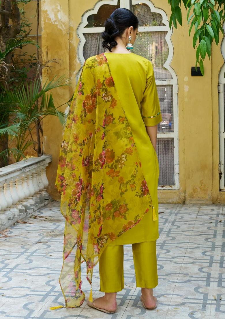 Yellow Embroidered Viscose Kurta Set - Indya