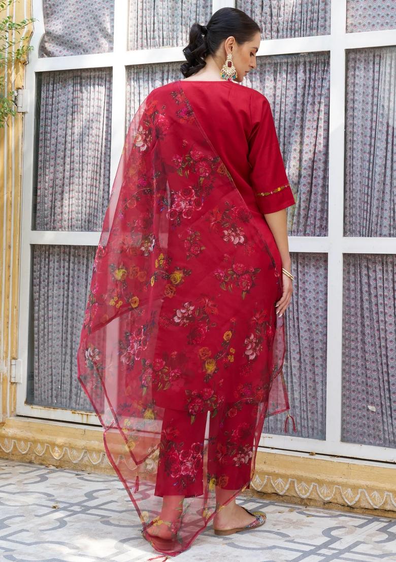 Maroon Embroidered Viscose Kurta Set - Indya