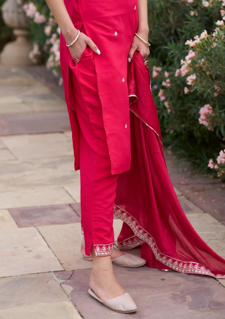 Pink Embroidered Silk Blend Kurta Set - Indya