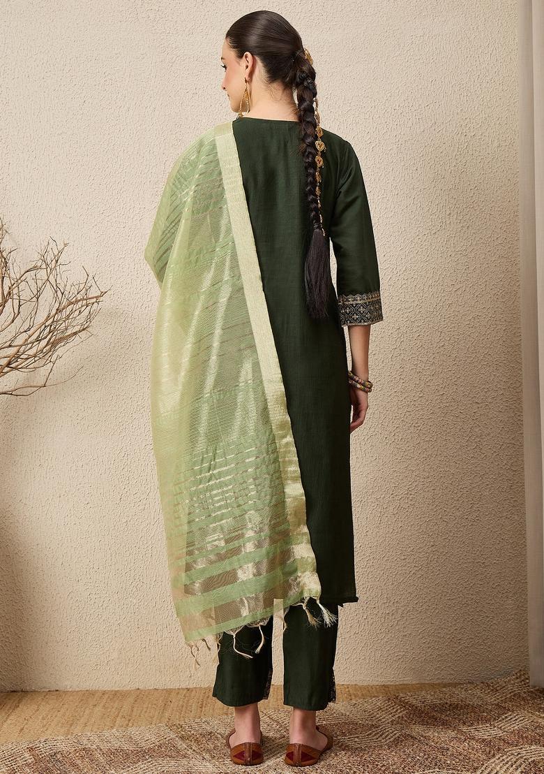 Green Embroidered Viscose Kurta Set - Indya