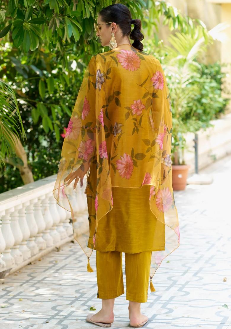 Yellow Embroidered Silk Blend Kurta Set - Indya