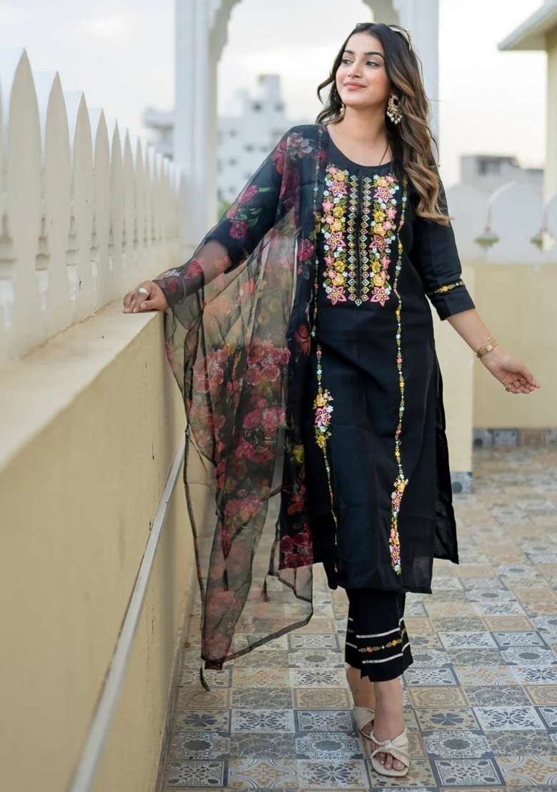 Black Embroidered Viscose Kurta Set - Indya