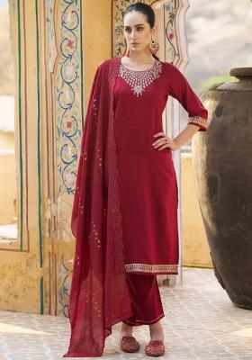 Maroon Embroidered Viscose Kurta Set