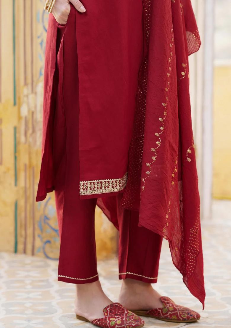 Maroon Embroidered Viscose Kurta Set - Indya