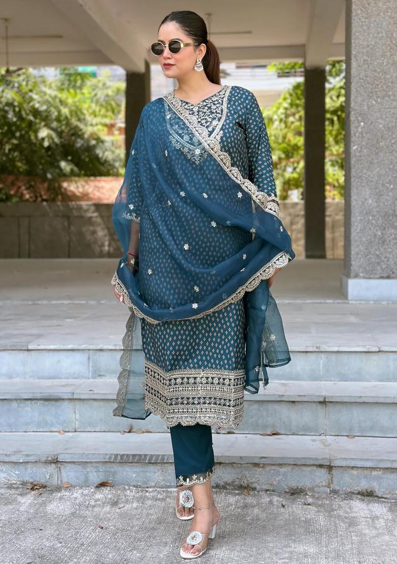 Blue Embroidered Muslin Kurta Set - Indya