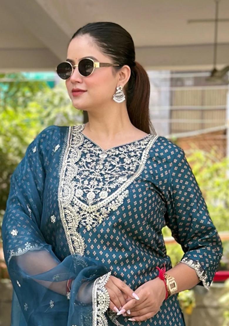 Blue Embroidered Muslin Kurta Set - Indya