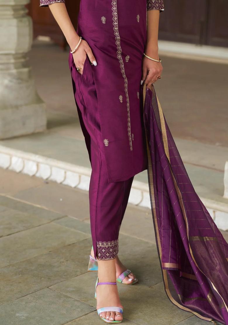 Purple Embroidered Viscose Kurta Set - Indya