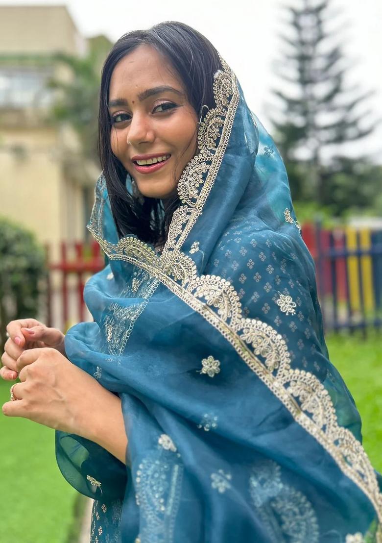 Blue Embroidered Muslin Kurta Set - Indya