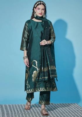 Green Printed Silk Blend Kurta Set