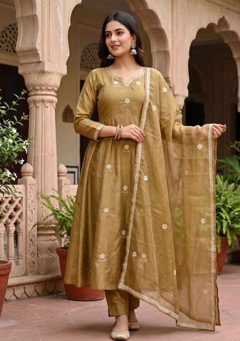 Golden Embroidered Shimmer Kurta Set - Indya