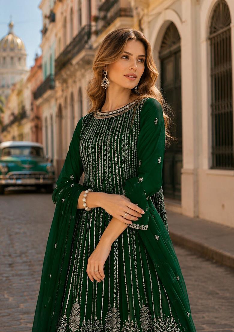 Dark Green Embroidered Georgette Kurta Set - Indya