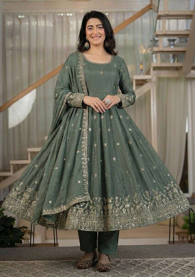 Green Embroidered Silk Blend Anarkali Set - Indya