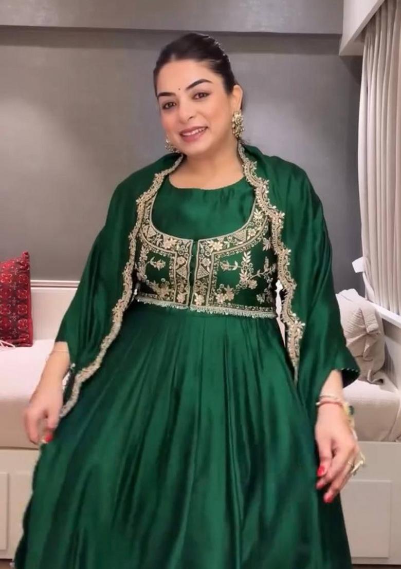 Green Sequin Work Silk Blend Kurta Set - Indya