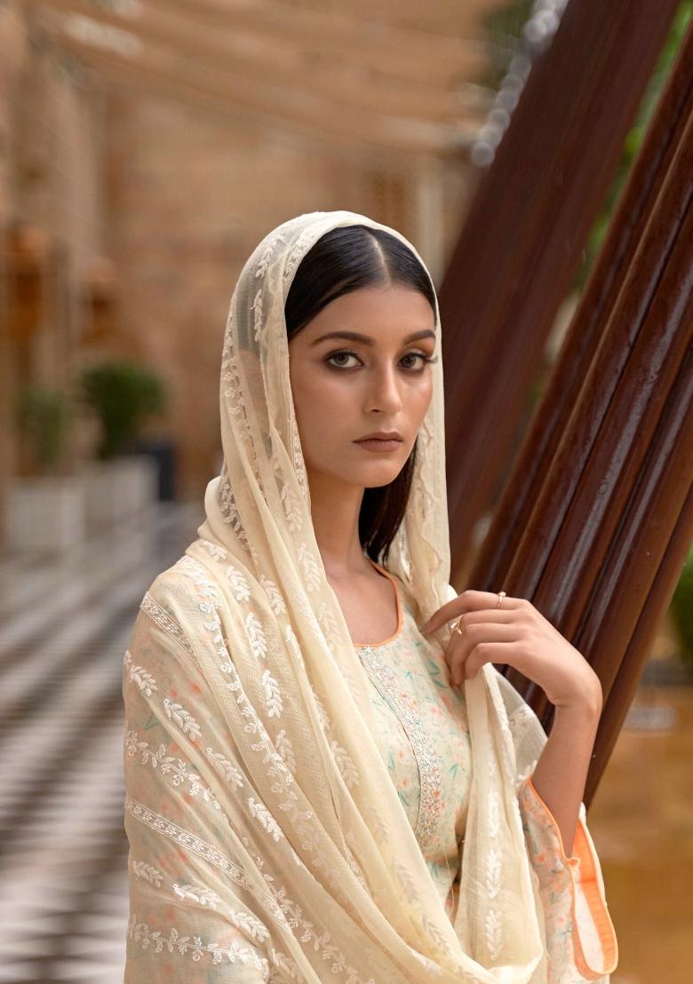 Cream Embroidered Silk Blend Kurta Set - Indya
