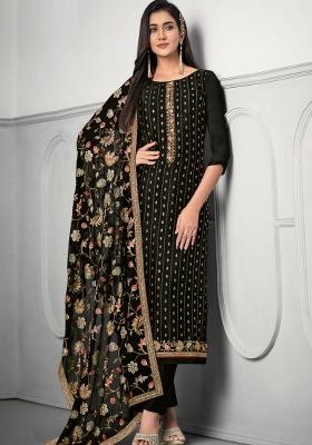 Black Embroidered Chinon Kurta Set