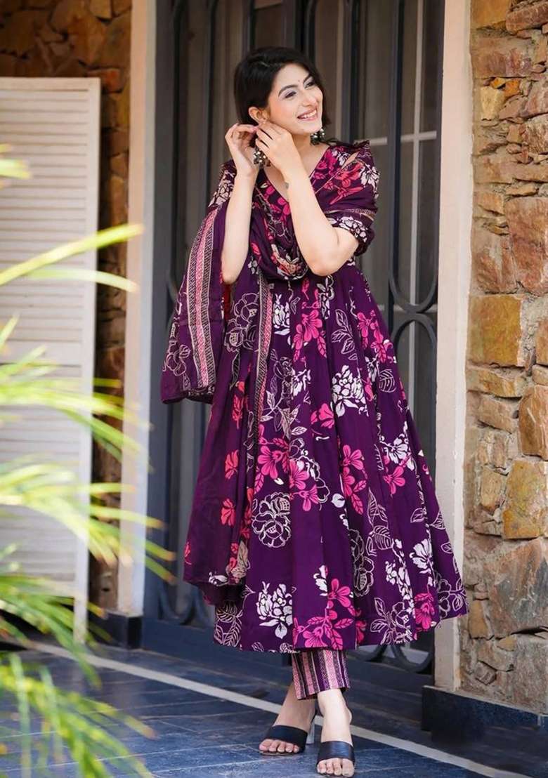 Wine Printed Muslin Kurta Set - Indya