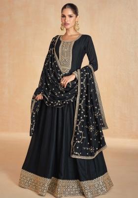 Black Embroidered Silk Kurta With Dupatta