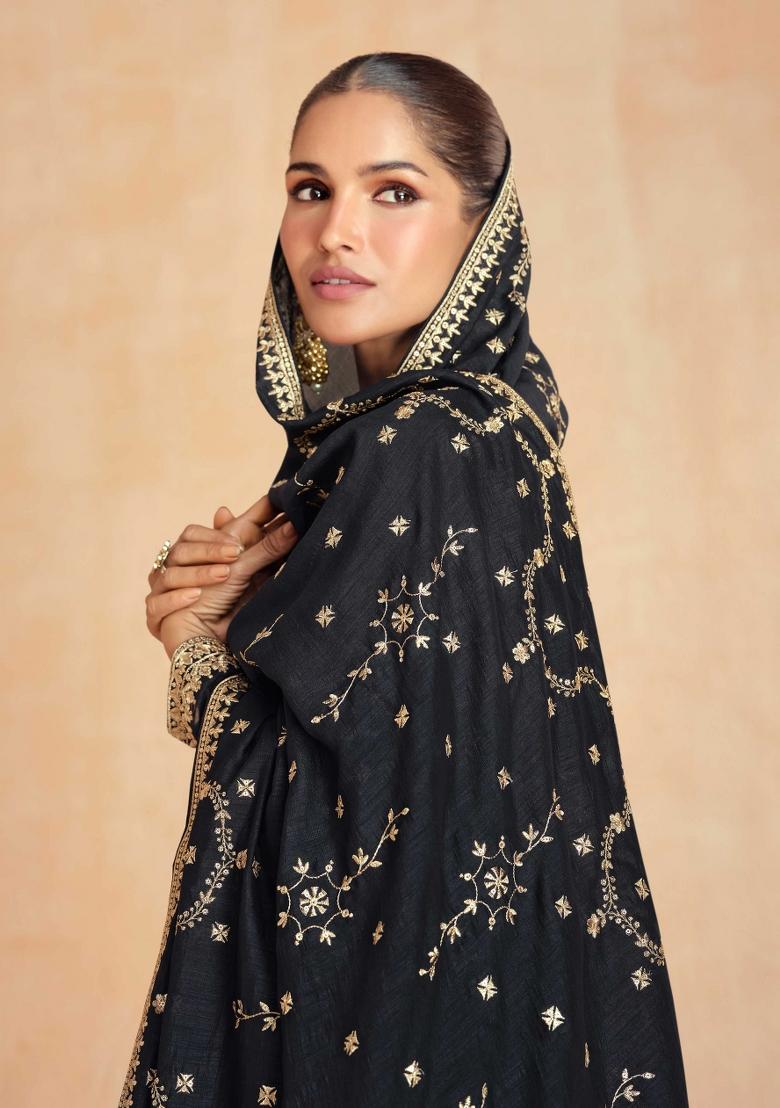 Black Embroidered Silk Kurta With Dupatta - Indya