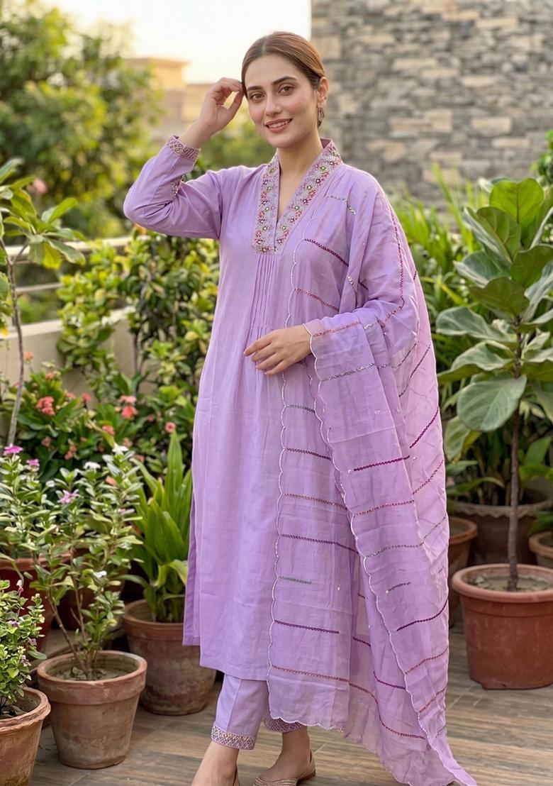 Lavender Embroidered Silk Blend Salwar Kameez - Indya