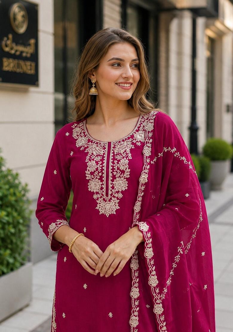 Red Embroidered Silk Kurta Set - Indya