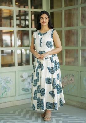 White Printed Cotton Kurta Set