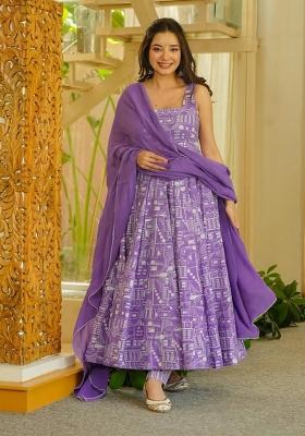 Lavender Printed Muslin Kurta Set