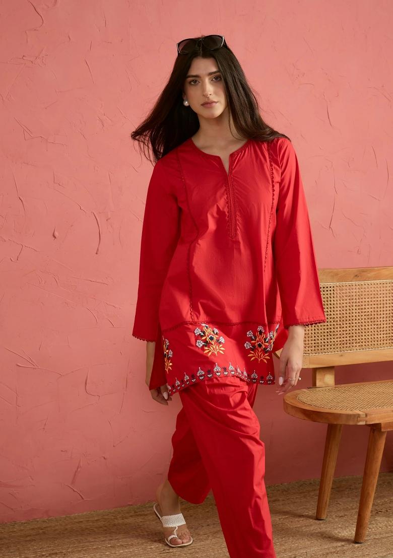 Red Solid Poplin Kurta Set - Indya