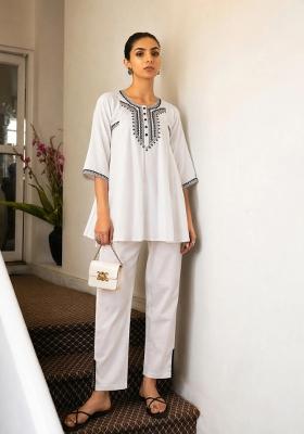 White Solid Cotton Kurta Set
