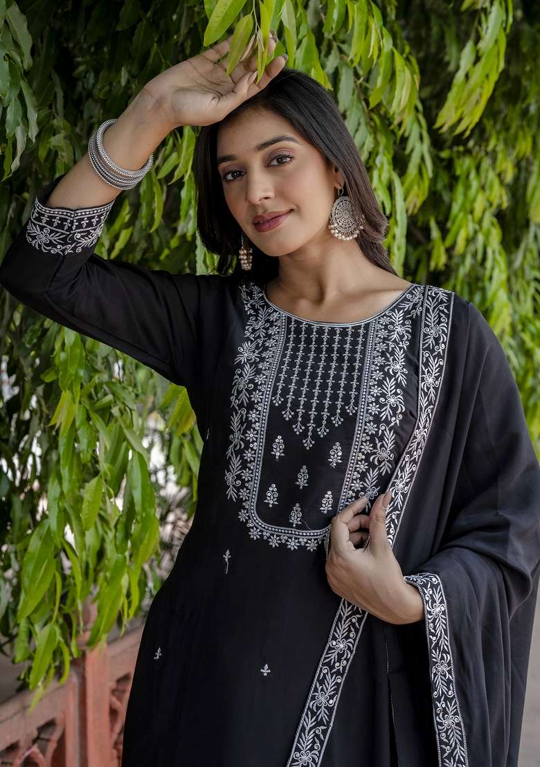 Black Embroidered Viscose Kurta Set - Indya