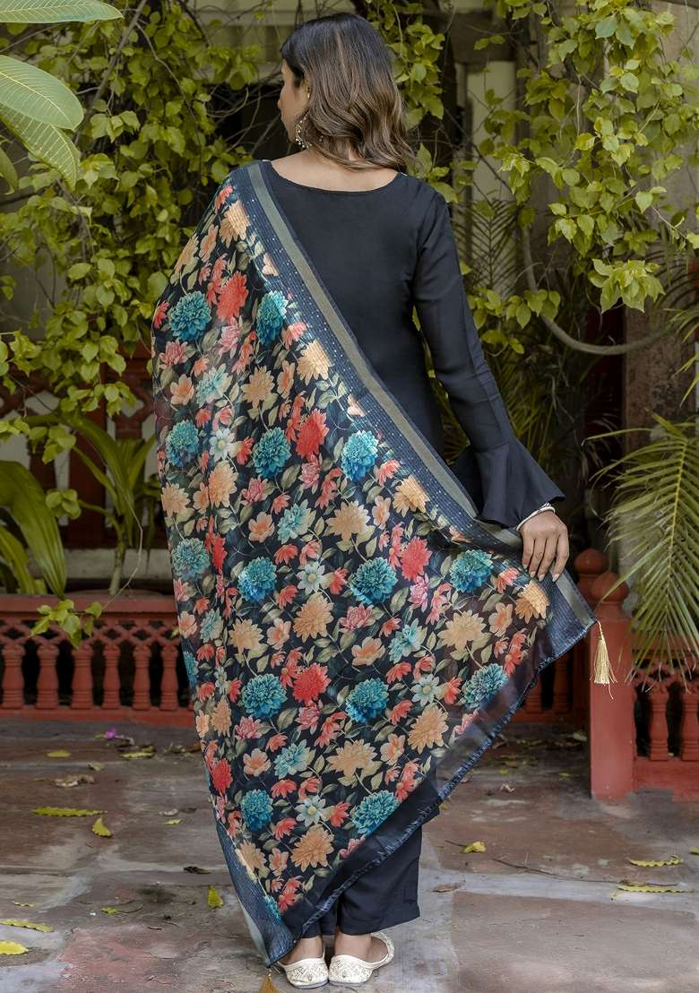 Black Embroidered Viscose Kurta Set - Indya