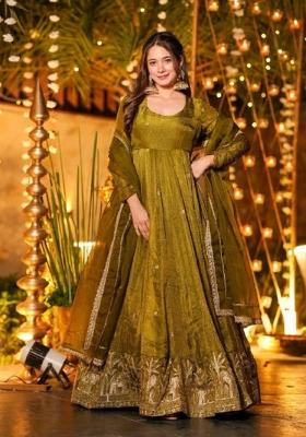 Mehendi Embroidered Silk Kurta Set
