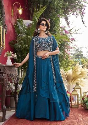 Teal Embroidered Vichitra Kurta Set
