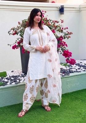 White Embroidered Crepe Kurta Set