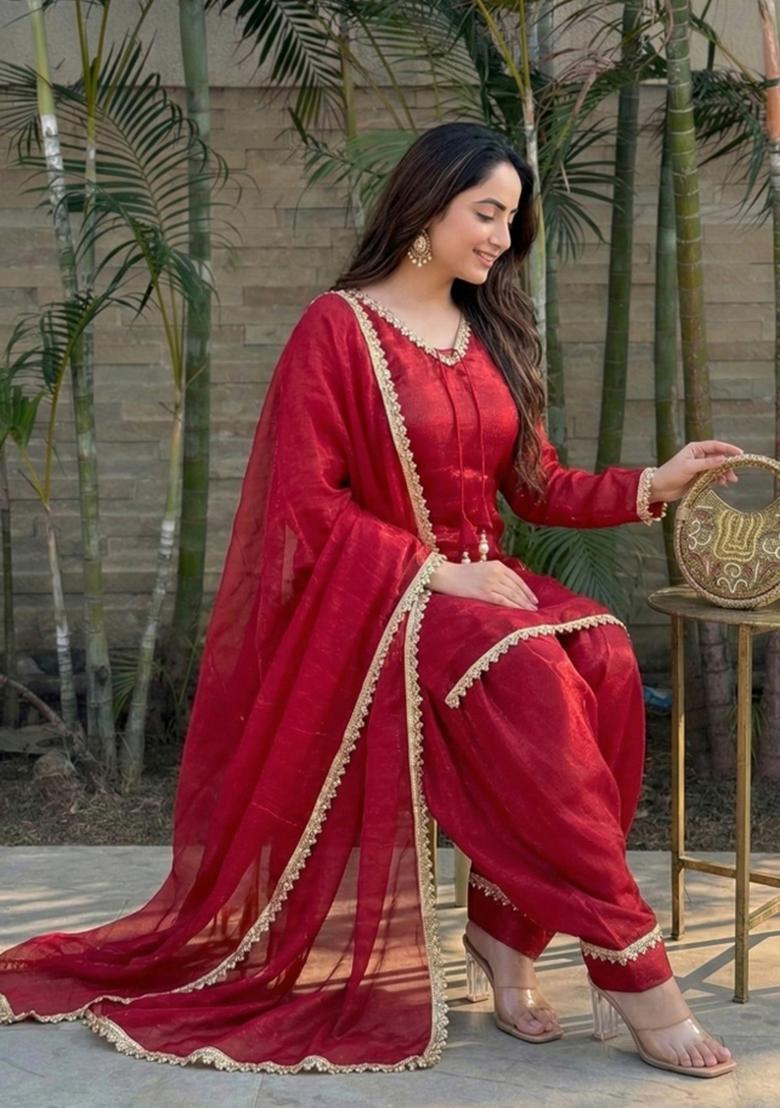 Red Embroidered Satin Kurta Set - Indya