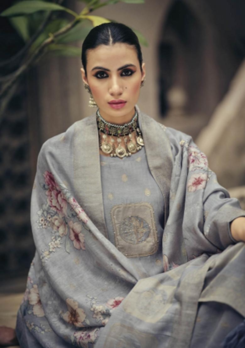 Blue Embroidered Silk Kurta Set - Indya
